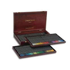 CARAN D'ACHE® MUSEUM AQUARELLE Aquarellstifte, 84er Holzkoffer