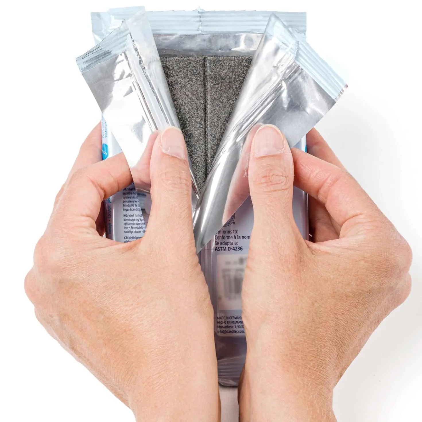 STAEDTLER® FIMO® air granite-effect