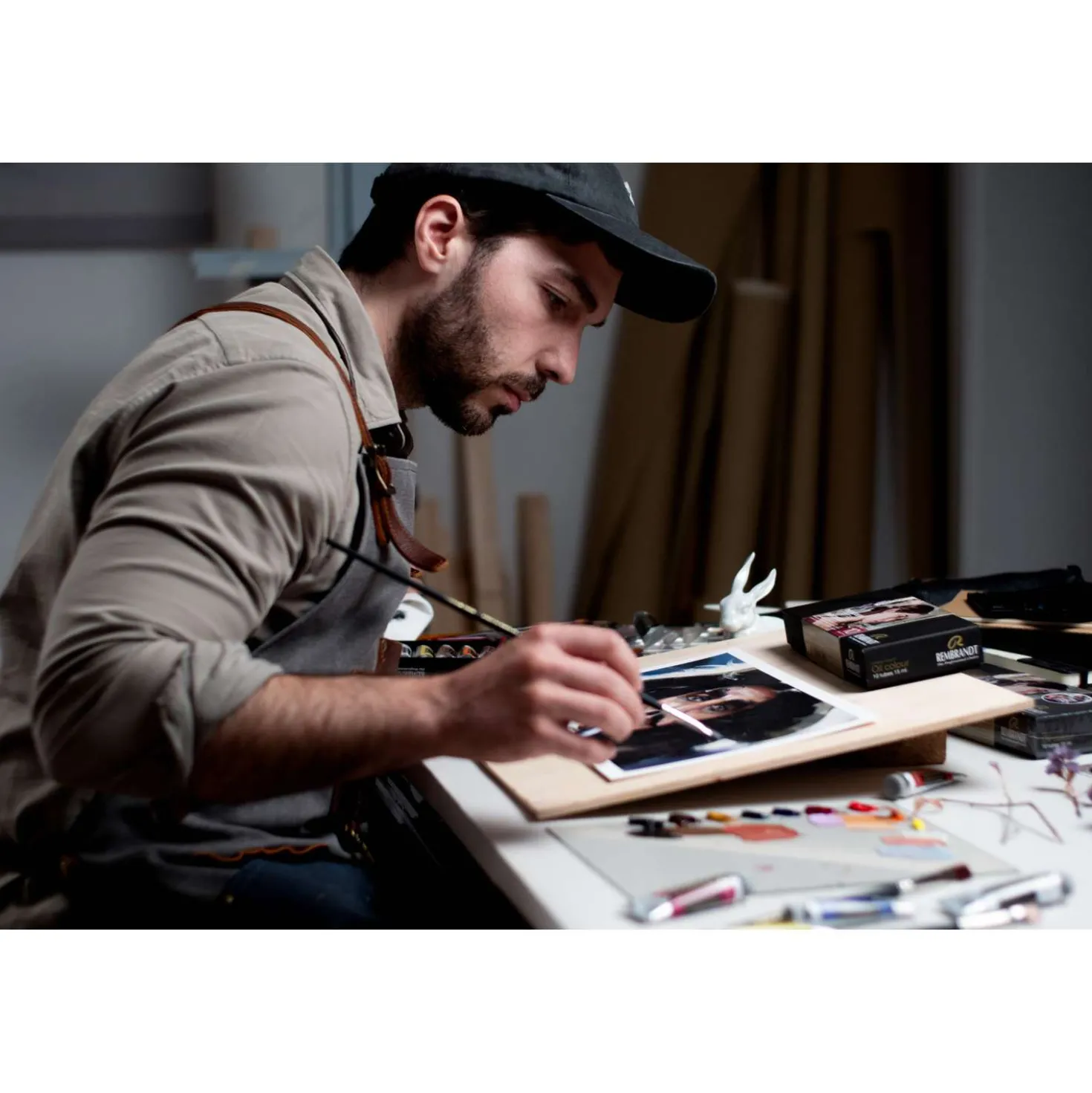 Talens REMBRANDT Künstler-Ölfarben-Set, Alpay Efe "The Modern Portrait"